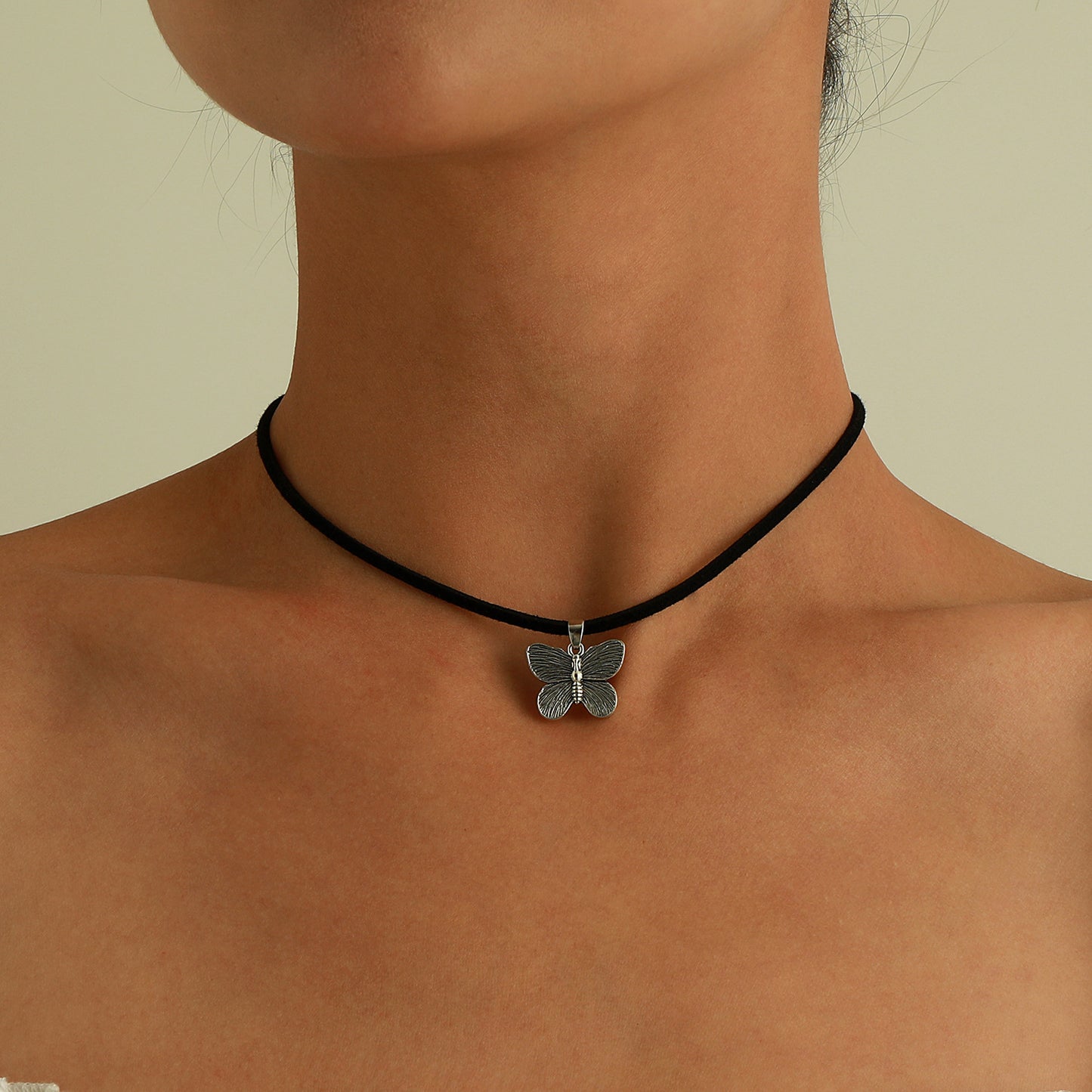 Punk Style Butterfly Pendant Necklace for Women with Electroplated Alloy and Faux Suede Cord