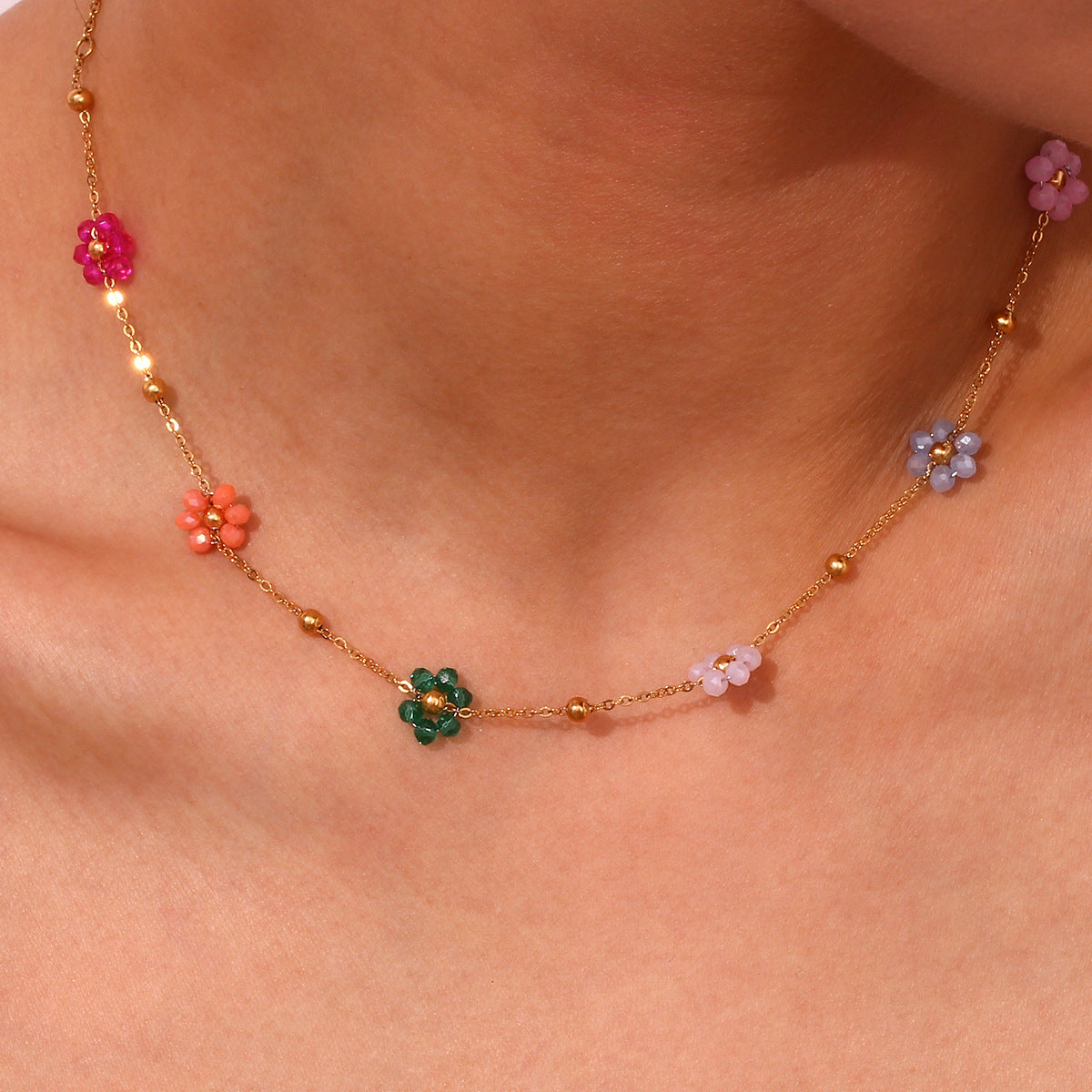 Bracciale placcato in acciaio inossidabile con perline colorate, stile geometrico floreale alla moda e minimalista da donna