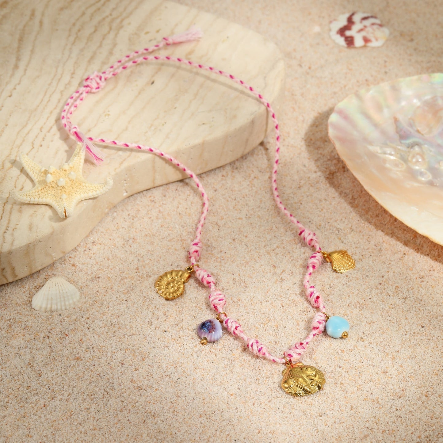 Elegante collana geometrica in acciaio inossidabile ispirata all'oceano con finitura placcata per donna