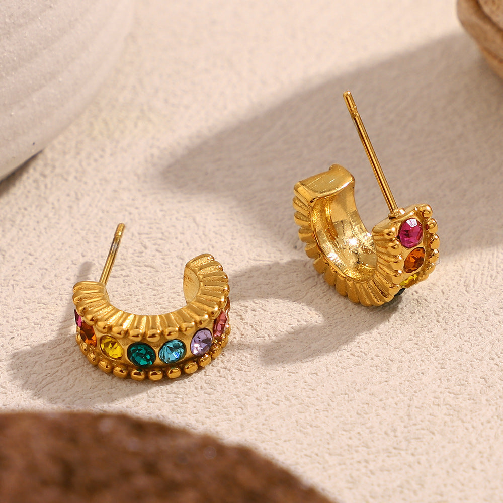 Orecchini a perno geometrici minimalisti a forma di C in zircone per donna in acciaio inossidabile con placcatura in oro 18K