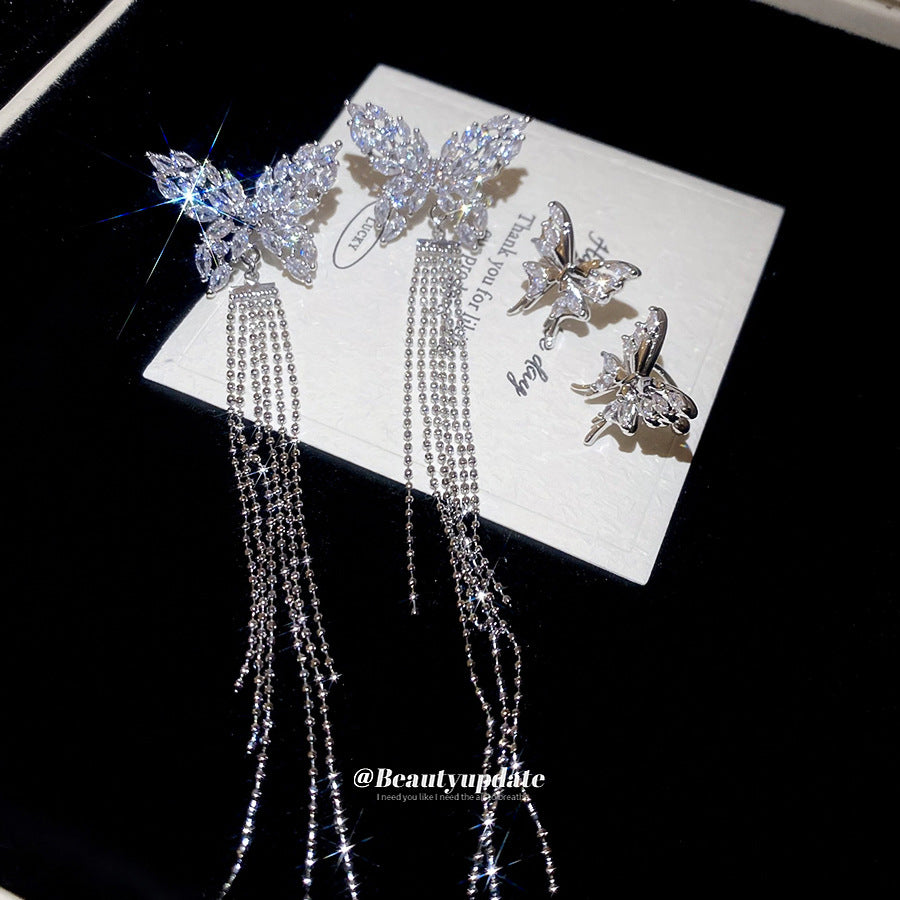 Orecchini pendenti da donna con farfalla minimalista di lusso con zirconia, stile ear cuff, leggeri, ipoallergenici e a clip
