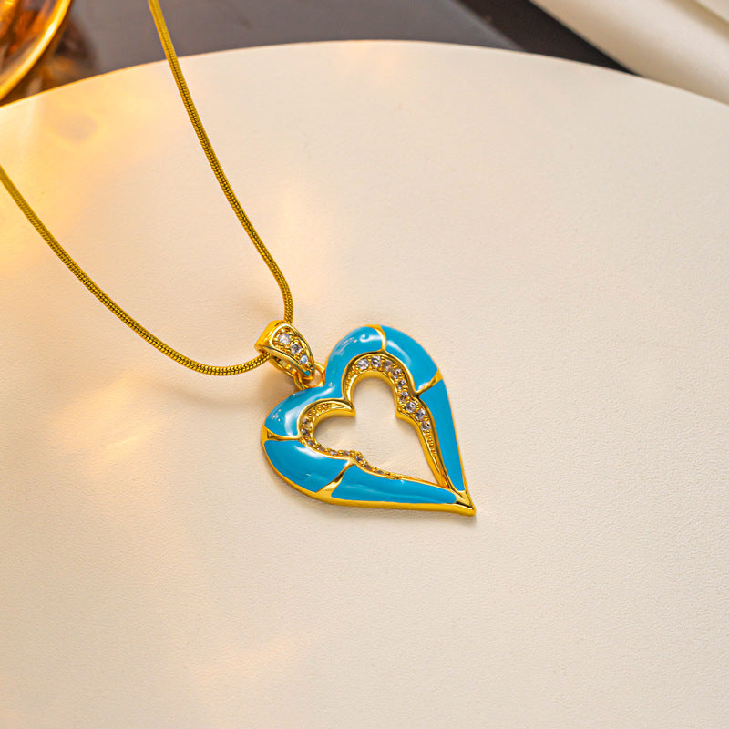 Fashionable Heart-Shaped Titanium Steel Snake Chain Necklace with 18K Gold Plating Enamel Finish and Rhinestone Inlay