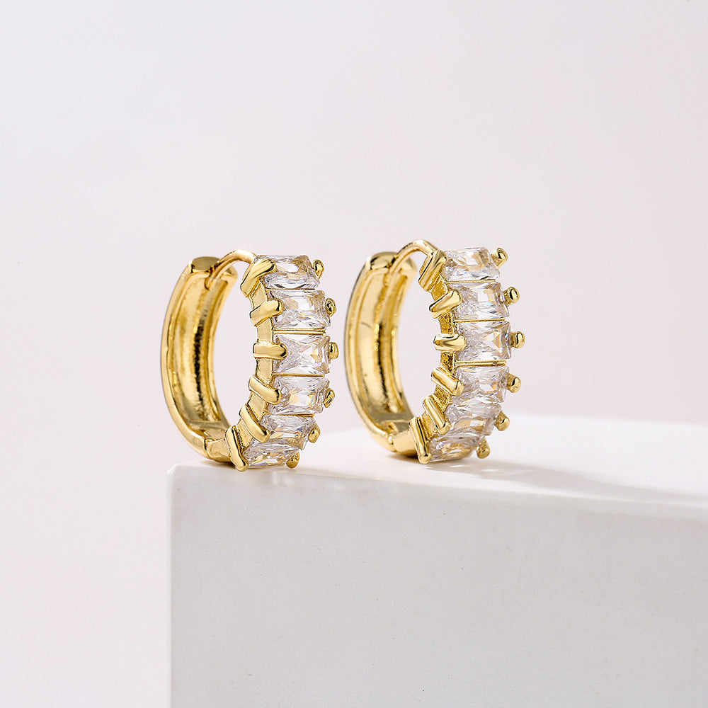 Minimalist Geometric Copper Hoop Earrings with 18K Gold Plating and Micro-Paved Cubic Zirconia for Women