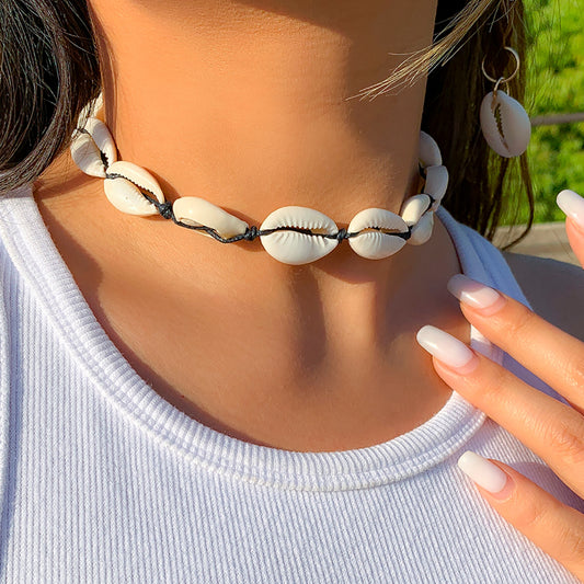 Vacation Style Geometric Irregular Shell Pendant Necklace for Women with Braided Rope Chain