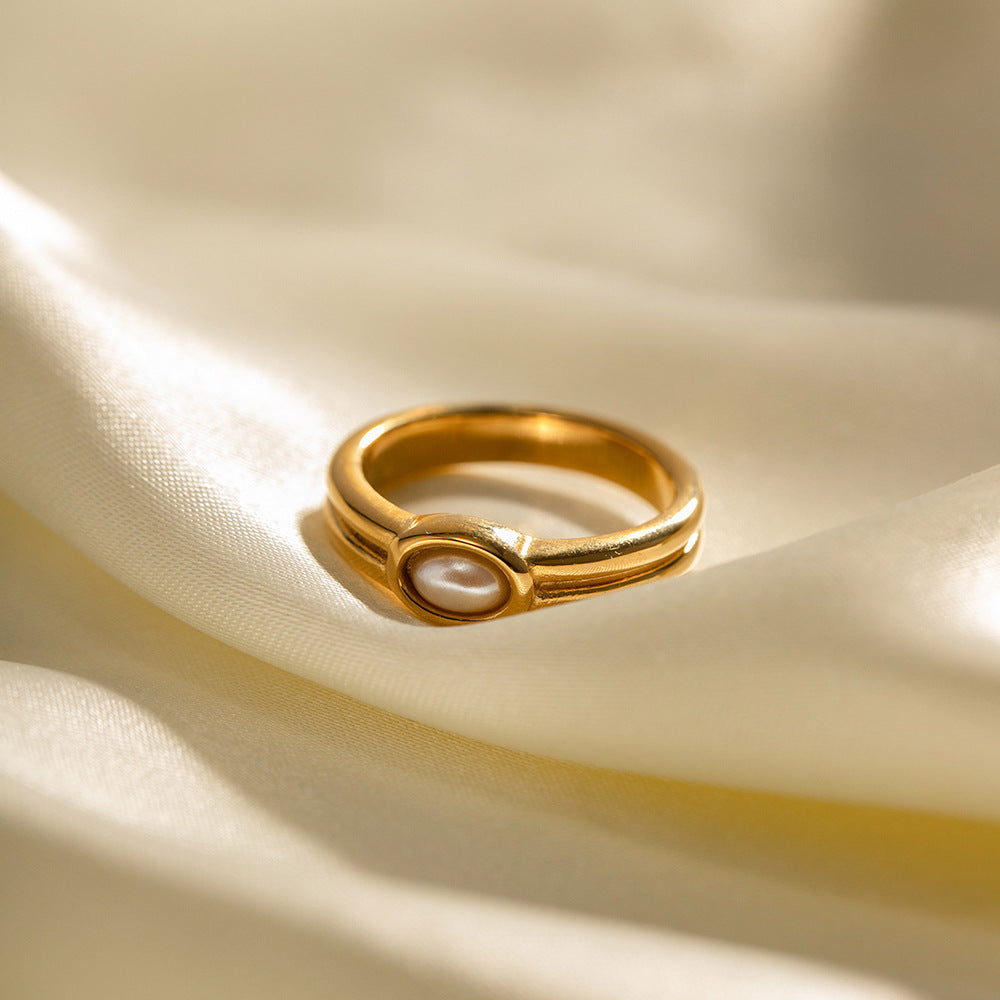 Anello geometrico minimalista da donna in acciaio inossidabile placcato oro 18 carati con intarsio di perle