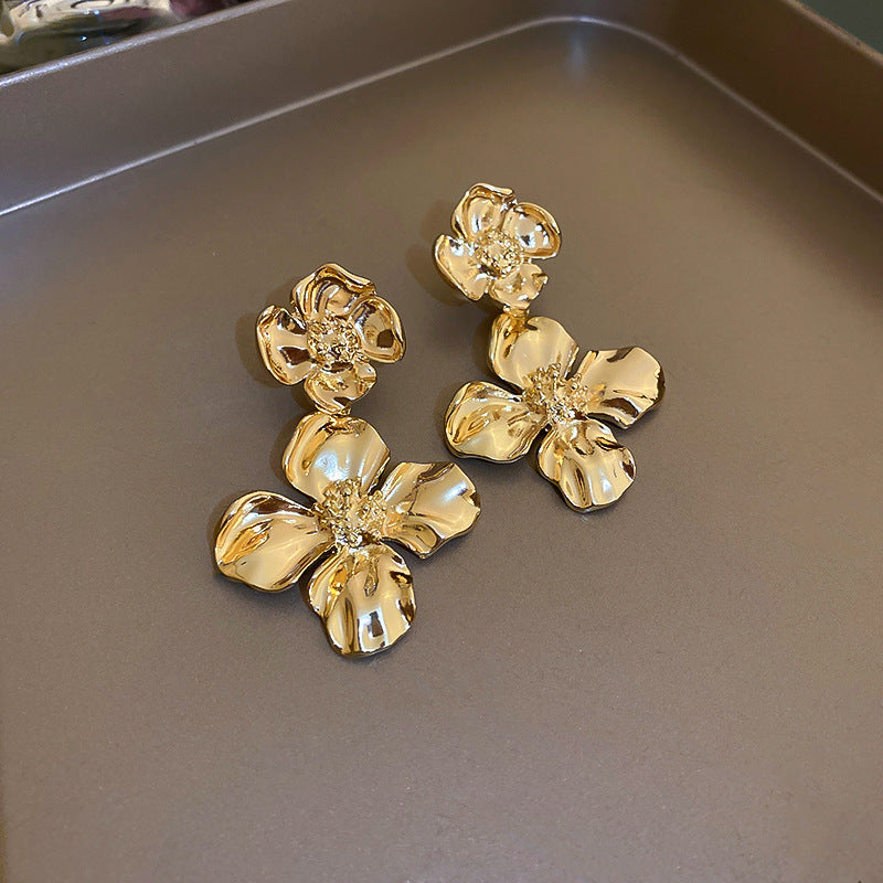 Pendientes Chic de Borla Floral para Mujer con Postes de Plata de Ley 925 y Base de Cobre Bañado