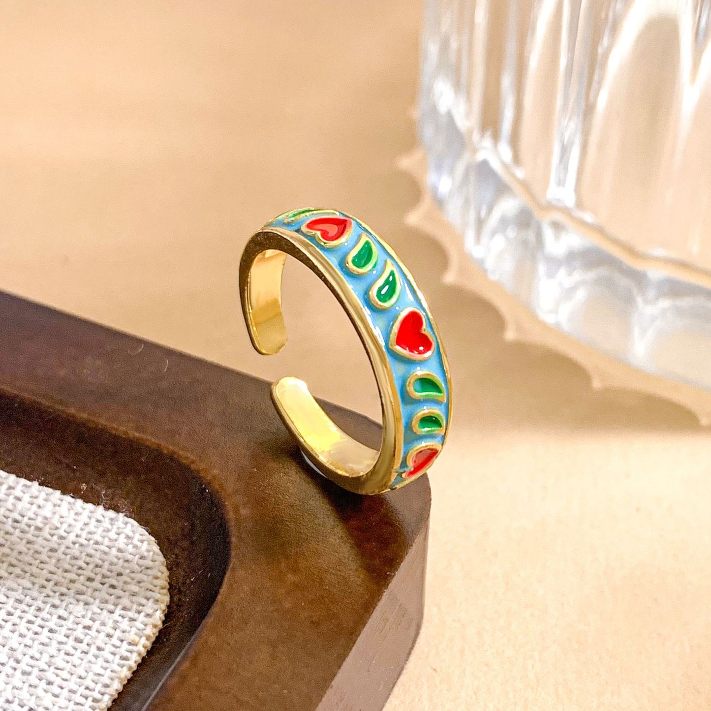 Anello aperto a cuore placcato oro dolce per le donne