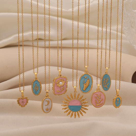 Collana con ciondolo a girasole floreale primaverile pastello in acciaio inossidabile con motivi a spiga di grano e stella-luna