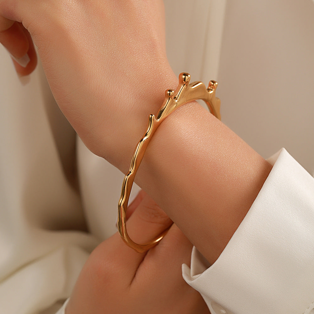 Minimalist Gold Plated Geometric Teardrop Titanium Steel Bracelet
