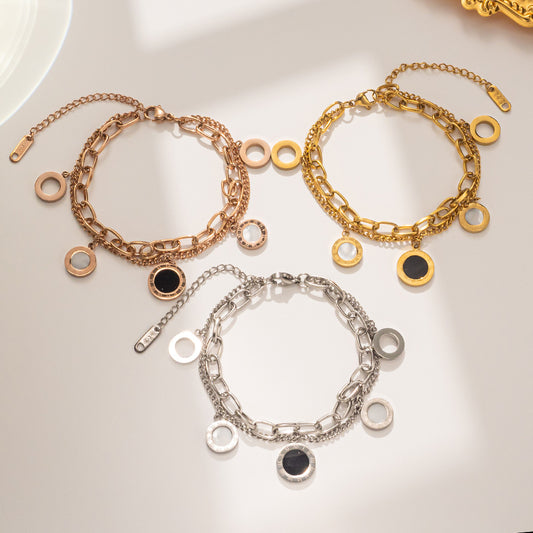 Pulsera de Doble Capa de Acero de Titanio con Números Romanos y Concha de Abulón Geométrica Blanca y Negra para Mujer con Acabado Galvanizado