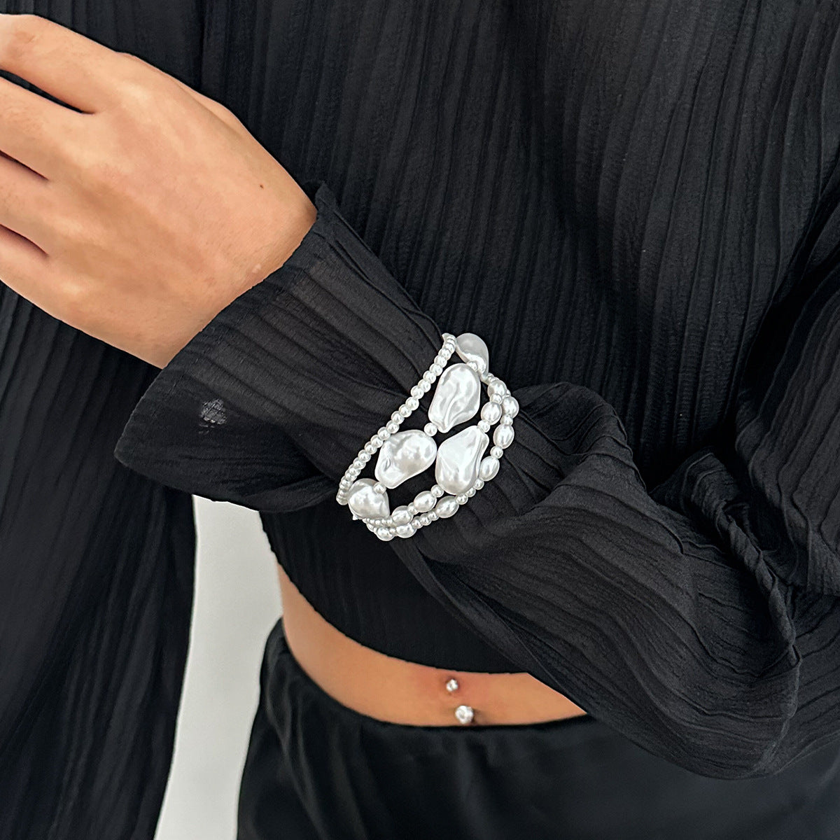 Minimalist Elegant Geometric Irregular Pearl Bracelet Set for Women