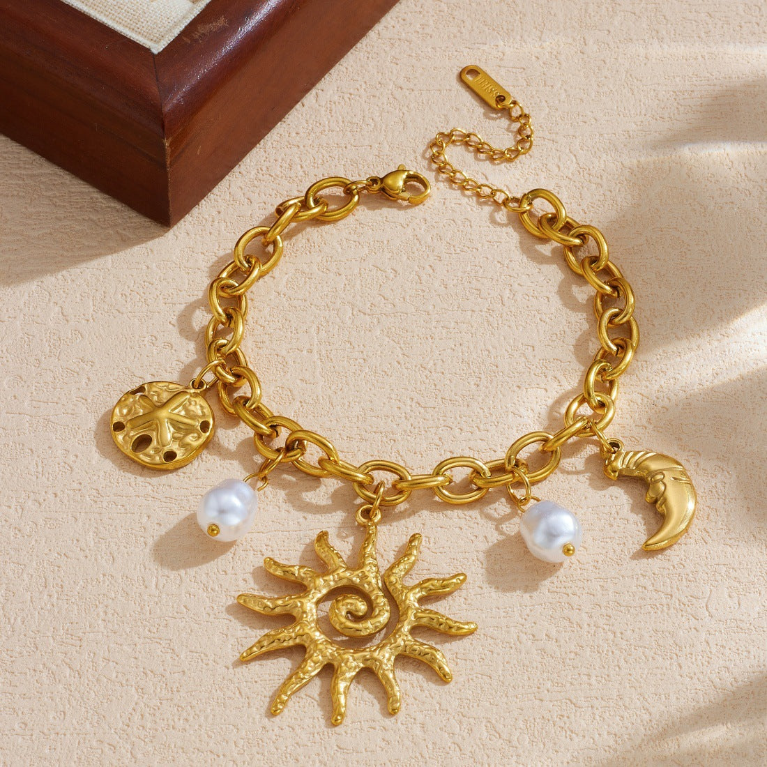 Vintage Gold Plated Irregular Round Star Moon Sun Pendant Stainless Steel Bracelet for Women
