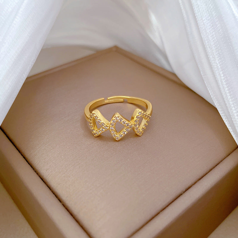 Cartoon Style Crown-Shaped Brass Ring with Gold Plating for Women, Adjustable Open Band Minimalist Jewelry
