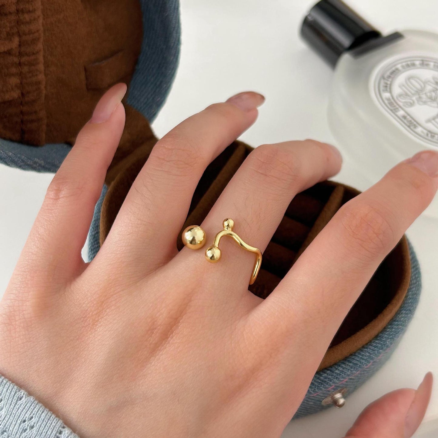 Anello minimalista da donna in argento sterling S925 con perline, design a maglie e nodo
