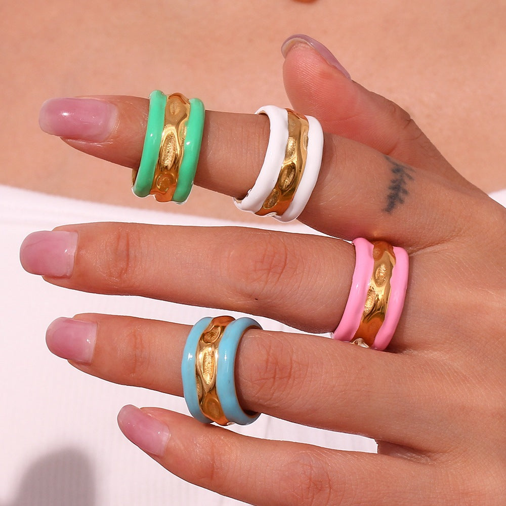 Fashionable Geometric Stainless Steel Plated 18K Gold Wave Texture Enamel Ring for Women