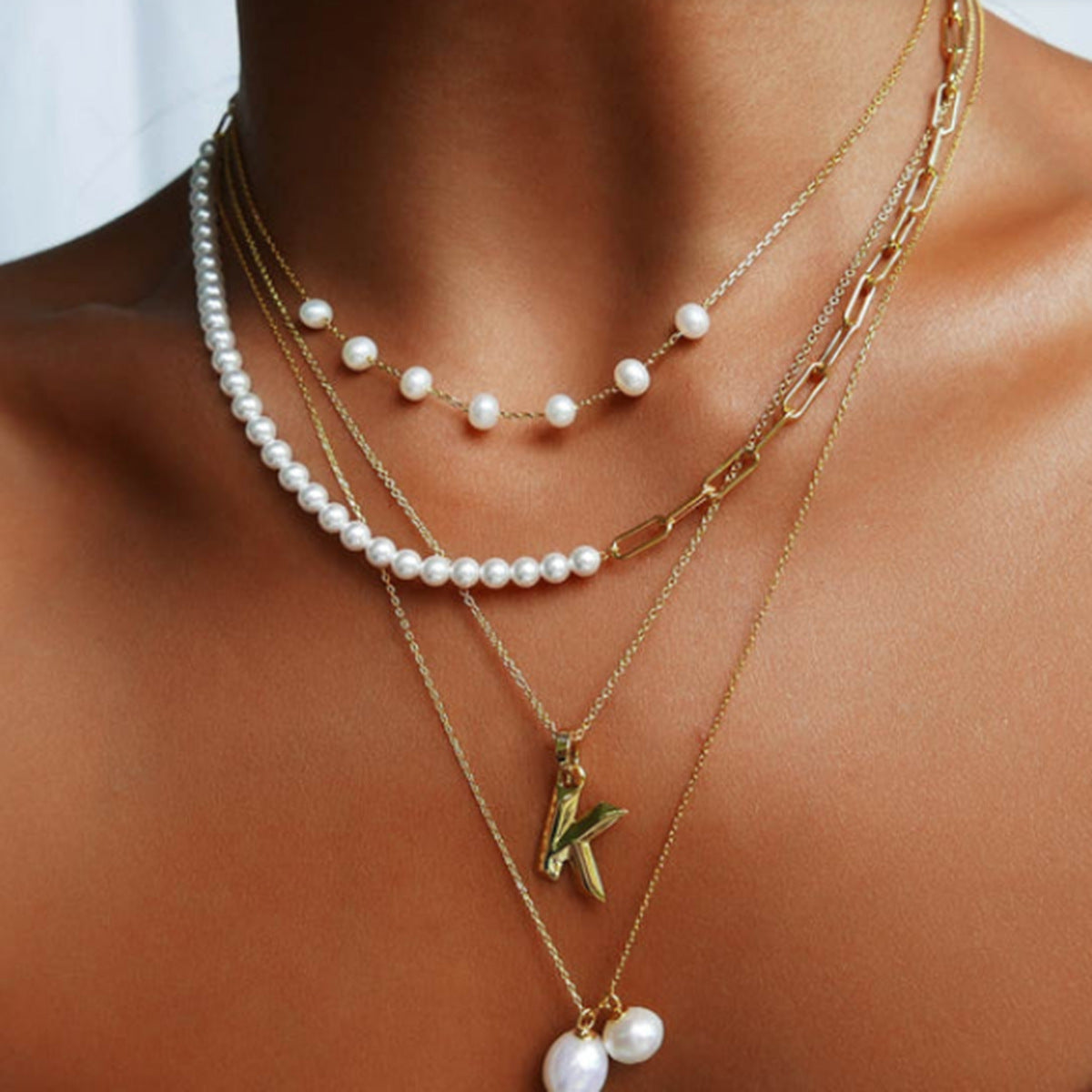 Sweet Geometric Round Stainless Steel Plated Pearl Necklace for Women