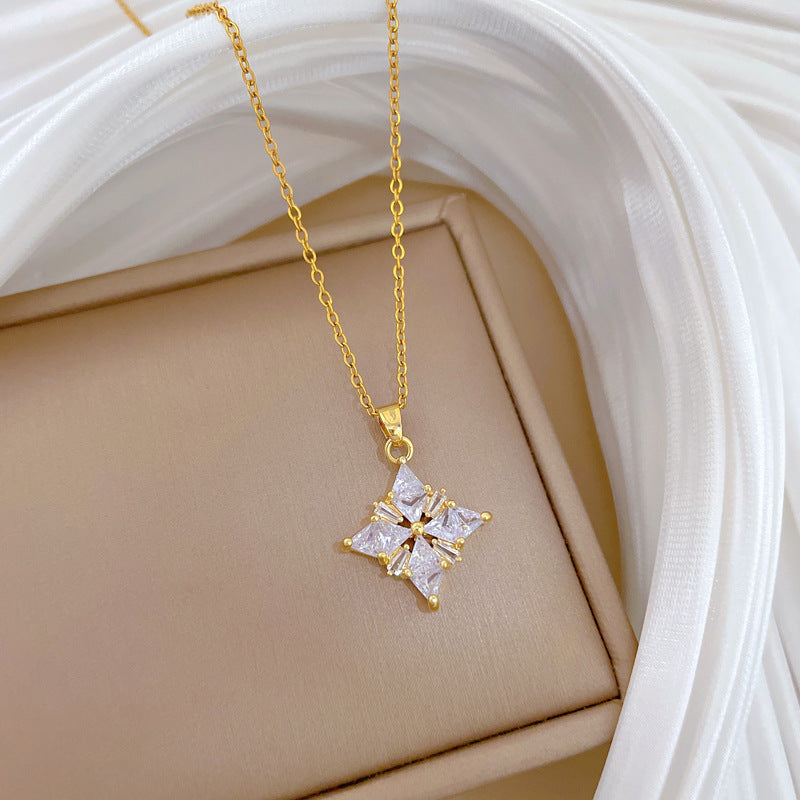 Sweet Minimalist Geometric Rhinestone Clover Pendant Titanium Steel Necklace for Unisex