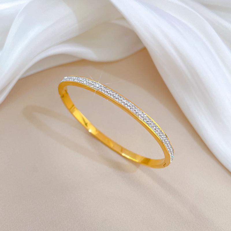 Bracciale Minimalista di Lusso in Acciaio al Titanio con Intarsi di Strass Completi, Design Ispirato al Vintage, per Donne