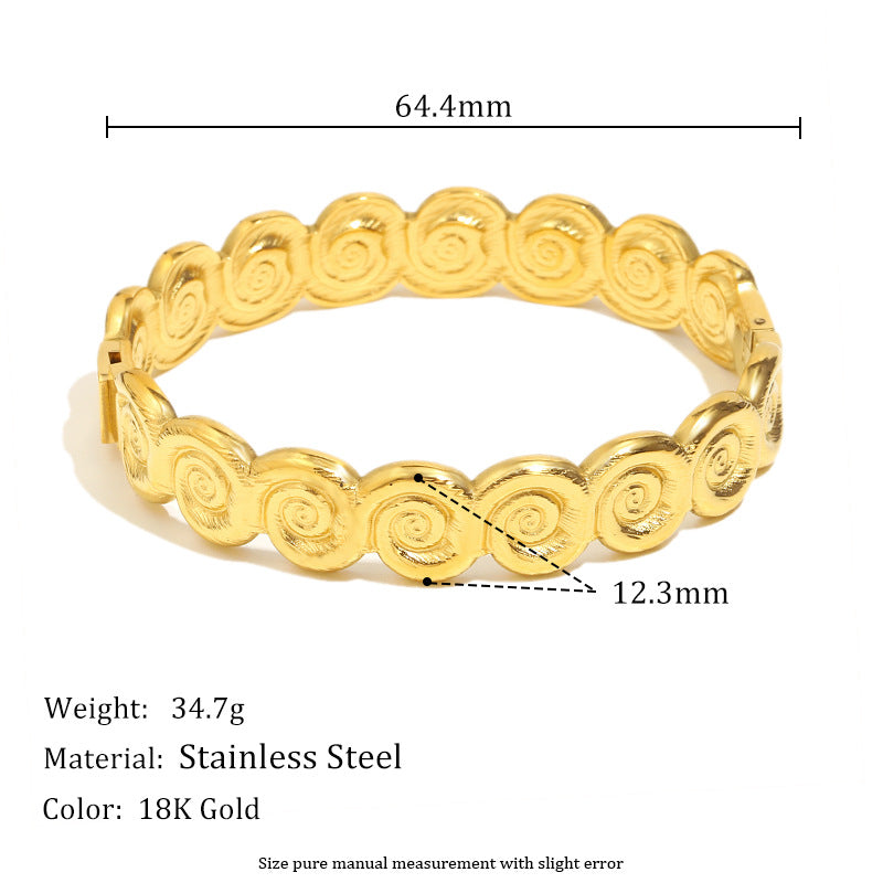 Bracciale da donna in acciaio inossidabile placcato oro 18 carati a forma di conchiglia, stile minimalista