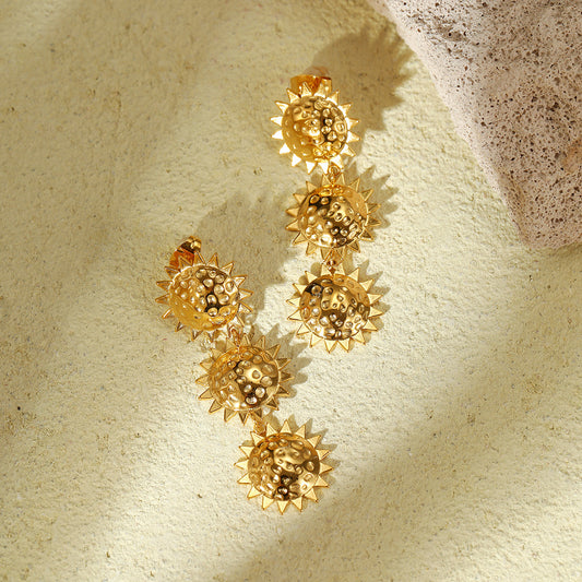 Pendientes de acero de titanio con forma de girasol de moda para mujer con acabado chapado y elegante diseño floral