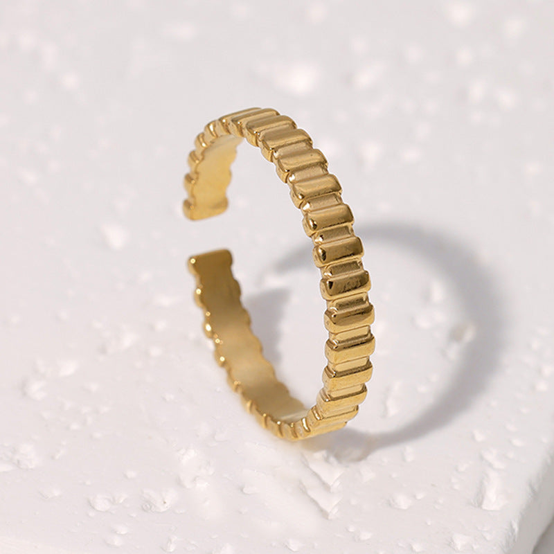 Anillo Abierto Ajustable de Acero Inoxidable con Diseño Geométrico Minimalista y Acabado Chapado para Mujer