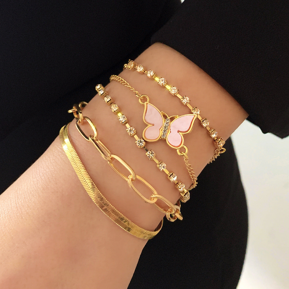 Bracciale a forma di farfalla in lega con intarsio di strass da donna, design minimalista a catena serpente, stile fresco e dolce