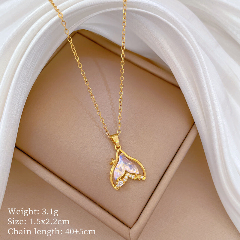Geometric Minimalist Titanium Steel Lip Chain Necklace with Copper Pendant and Rhinestone Inlay