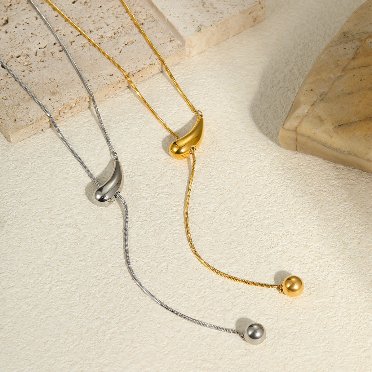 Fashionable Geometric Stainless Steel Snake Chain Necklace with 18K Gold Plating Lightweight Luxury Y-Shape Design for Women
