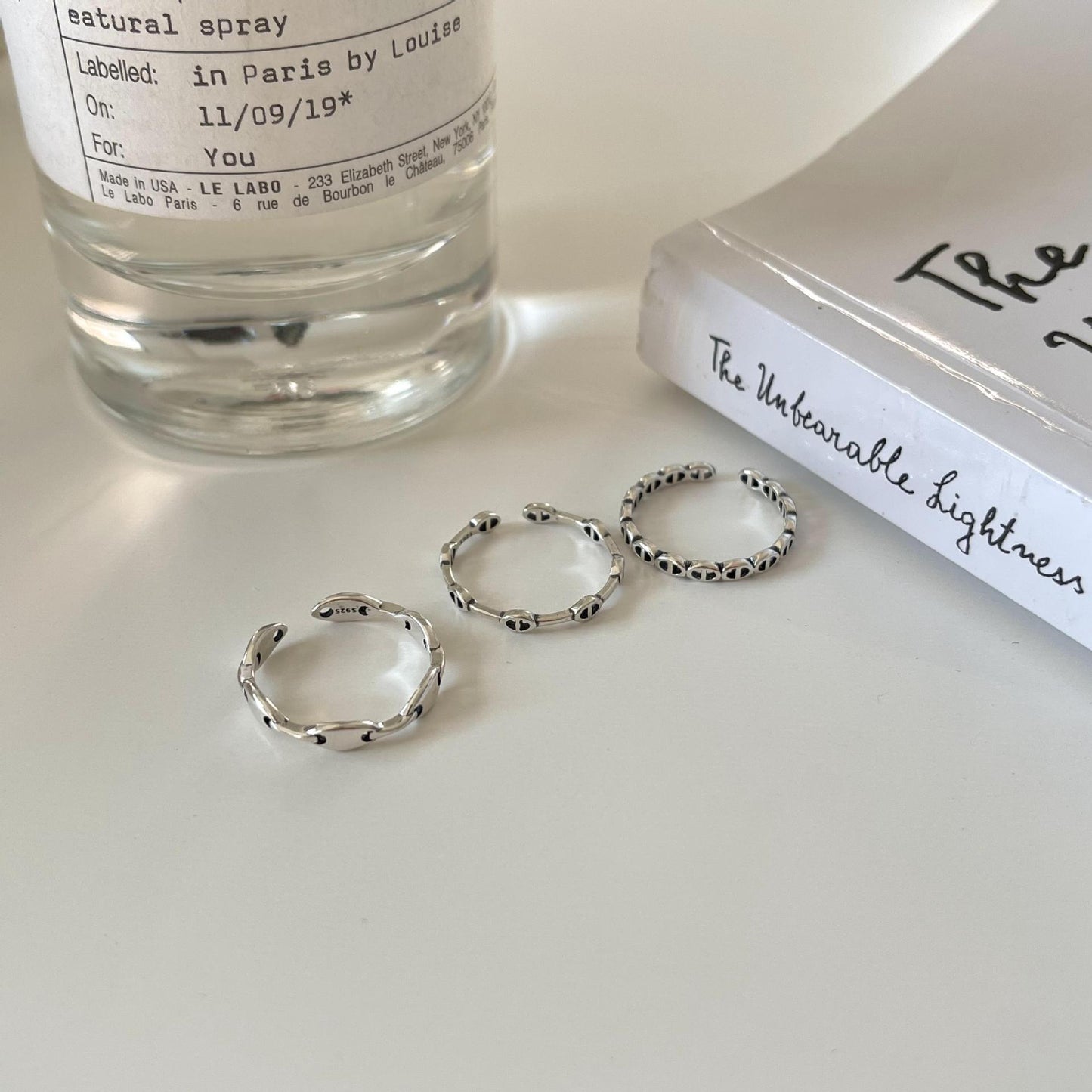 Anello per donna vintage minimalista in argento sterling 925 con numero e lettera