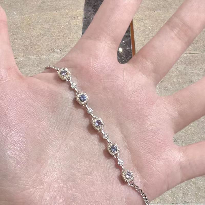 Luxury Elegant Geometric Alloy Plated Bracelet with Cubic Zirconia for Women