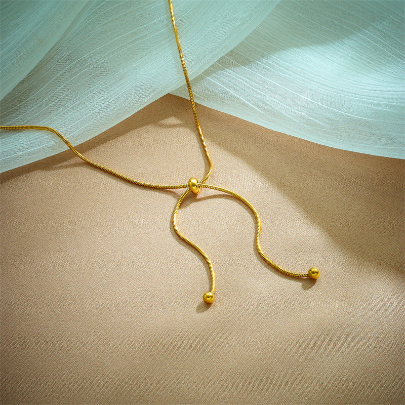 Set Collana e Bracciale da Donna Minimalisti in Acciaio al Titanio a Maglia Serpente con Finitura Placcata