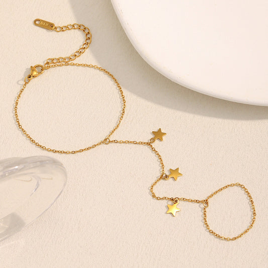 Set di anelli da donna eleganti, minimalisti, geometrici, in acciaio inossidabile placcato oro 18 carati, con stella