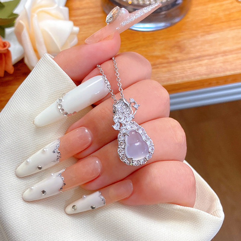Minimalist Luxury Rhinestone Camellia Leaf Heart Star Geometric Pendant Titanium Steel Necklace for Unisex