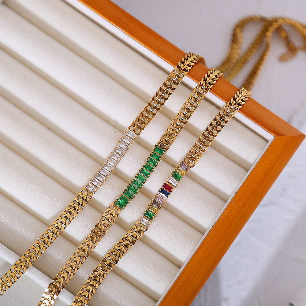 Pulsera Minimalista Retro Francesa de Acero Inoxidable para Mujer con Baño de Oro de 18K, Incrustaciones de Circonita y Diseño de Cadena de Malla
