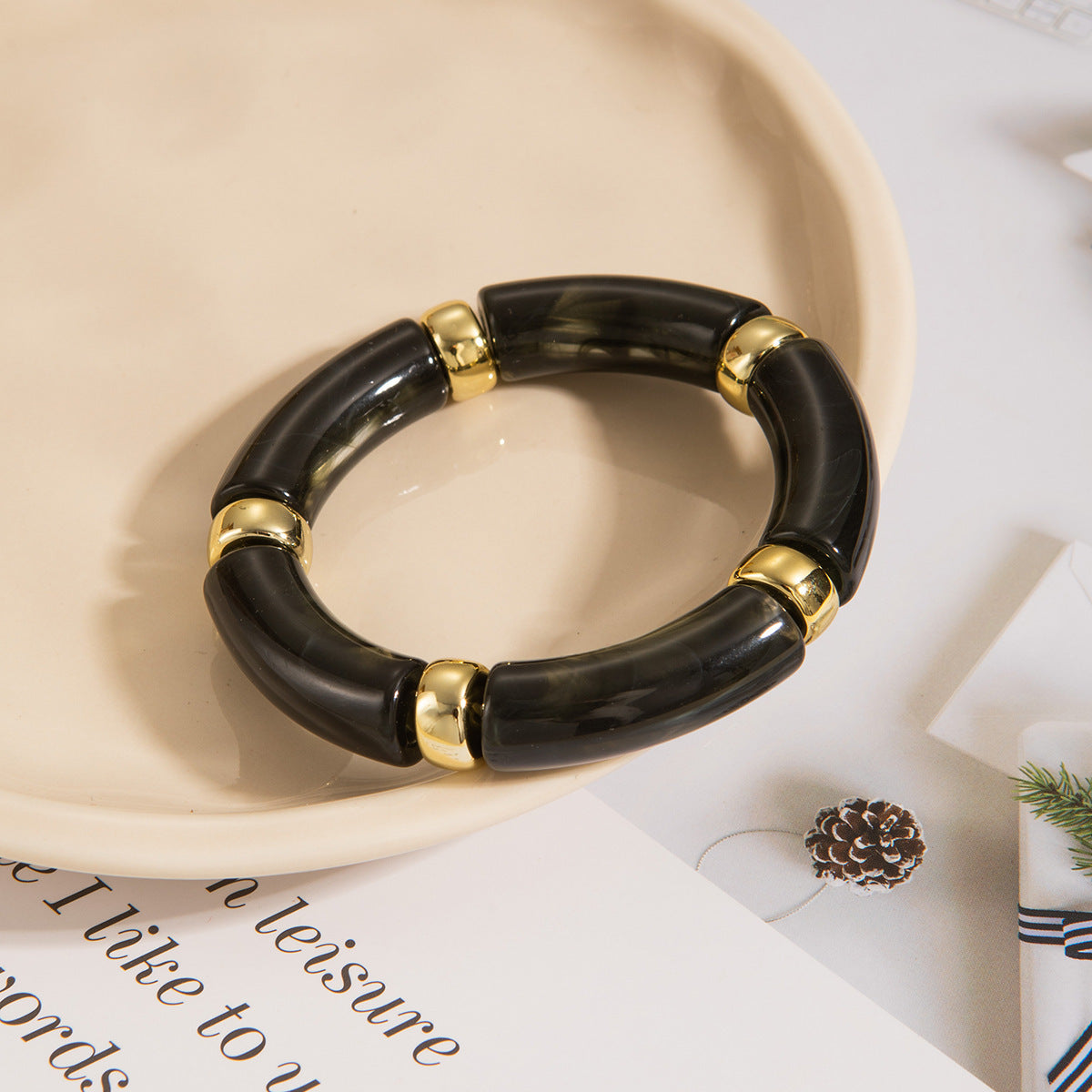 Vintage Polished Acrylic Bracelet with Marble Texture