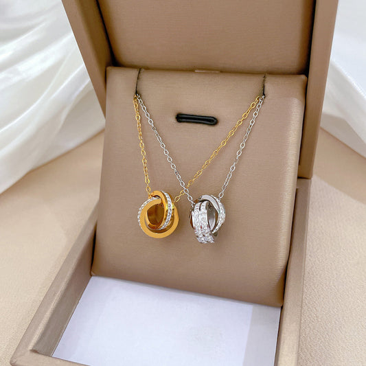 Collar de cadena minimalista unisex de titanio y acero con doble anillo geométrico y diamantes de imitación