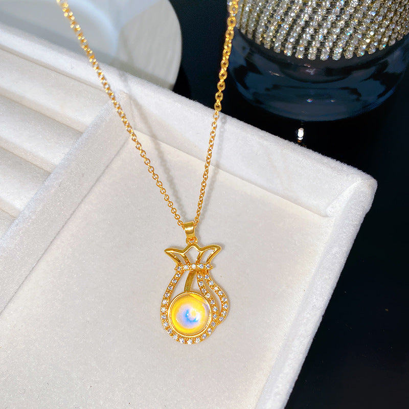 Sweet Luxury Gradient Heart Full Cubic Zirconia Pendant Titanium Steel Cable Chain Necklace