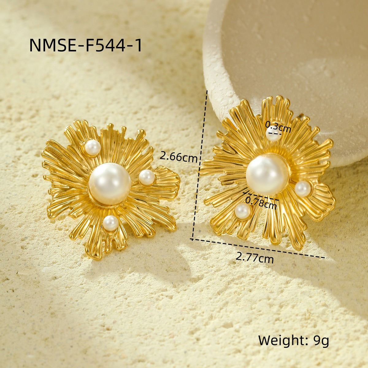 Vintage-Style Irregular Petal-Shaped Stainless Steel Ear Studs with Pearl Inlay for Women