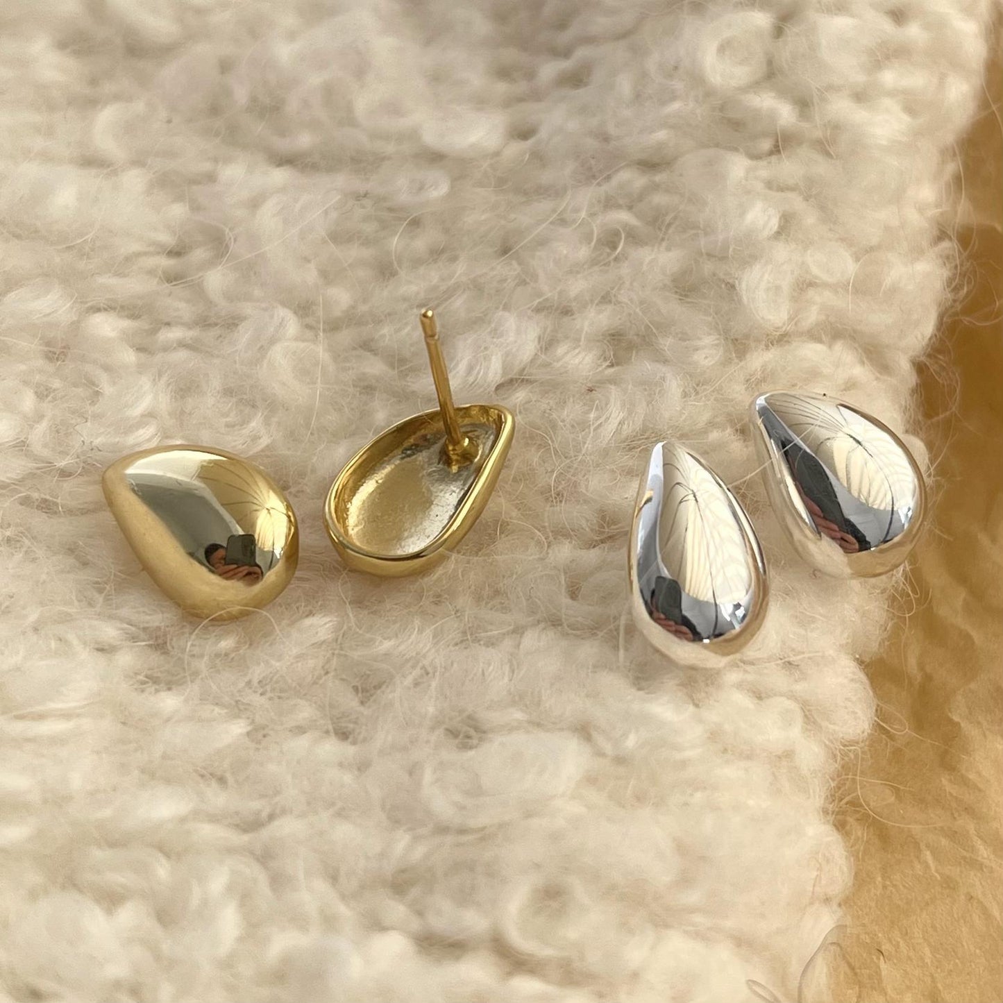 Orecchini a perno da donna a goccia minimalisti in argento Sterling 925 con finitura placcata
