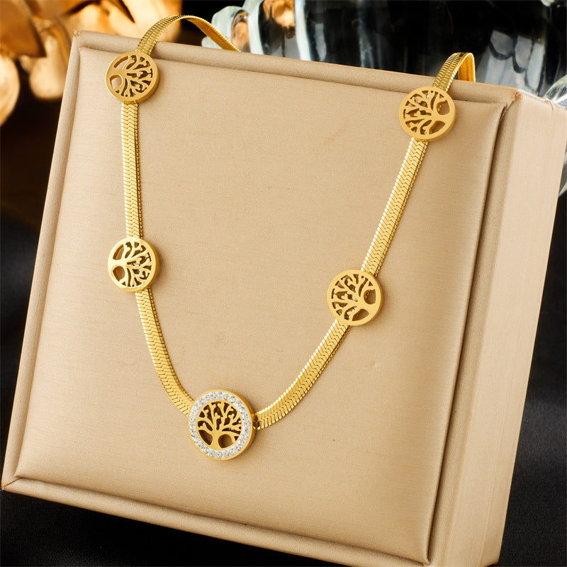 Collar con Colgante Redondo Hueco Minimalista Vintage del Árbol de la Vida en Acero de Titanio con Acabado Chapado en Cadena de Serpiente para Mujer
