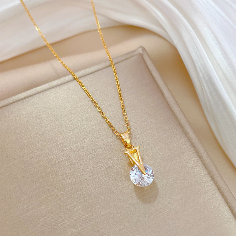Collar Colgante de Luna Geométrica Minimalista para Mujer y Hombre Cadena Fina de Acero Inoxidable para Clavícula con Acentos de Circonita