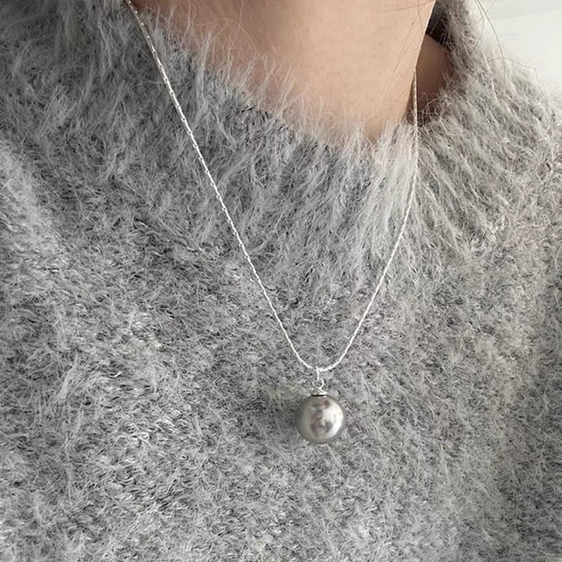 Collana girocollo minimalista con pendente di perla per donna, catena a serpente in acciaio al titanio con forma animale irregolare e finitura galvanizzata