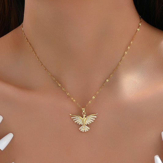 Collar con colgante de fénix geométrico de lujo ligero para mujer con incrustaciones de circonita cúbica en cadena de cobre