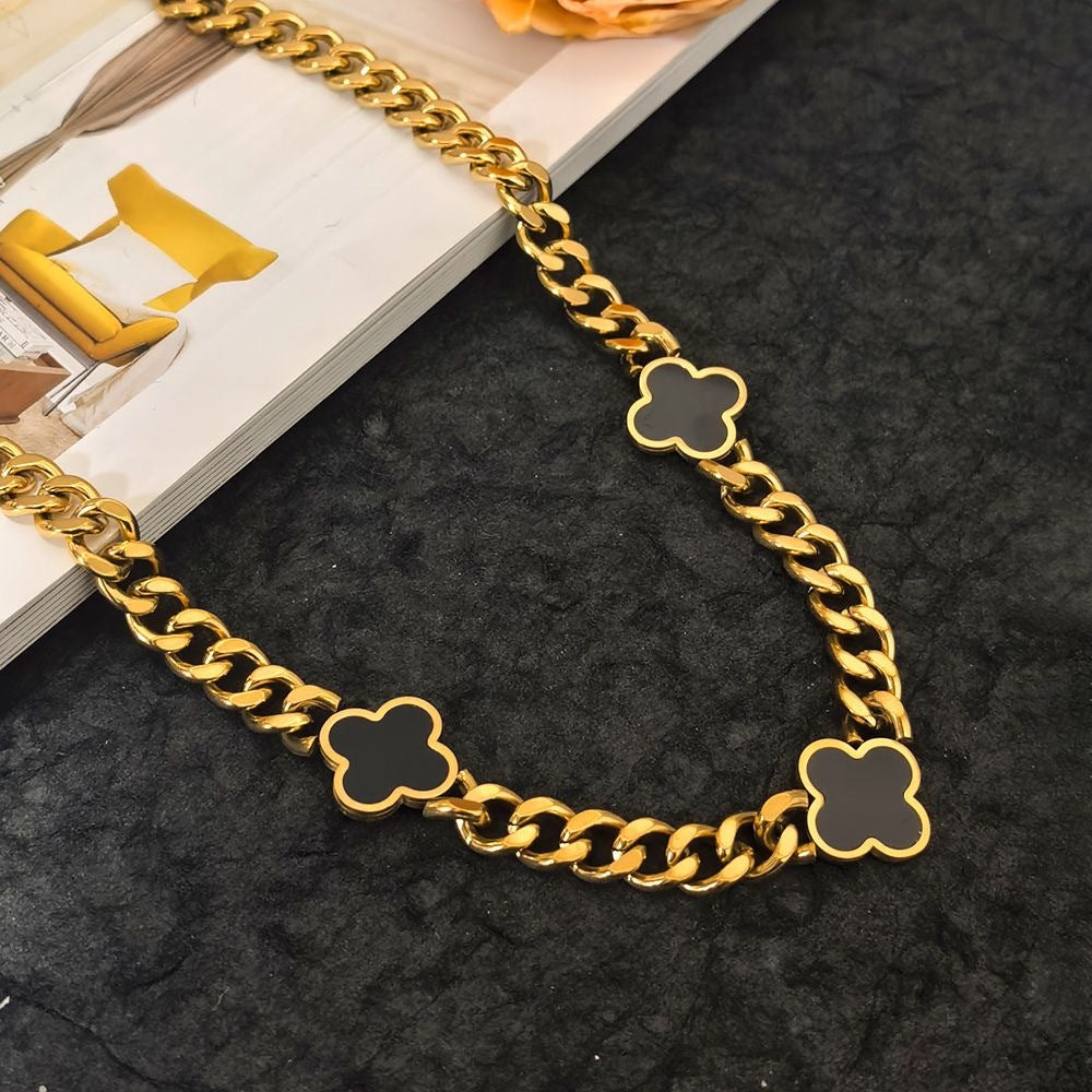 Vintage Luxury Gold Plated Titanium Steel Floral Pendant Necklace for Women