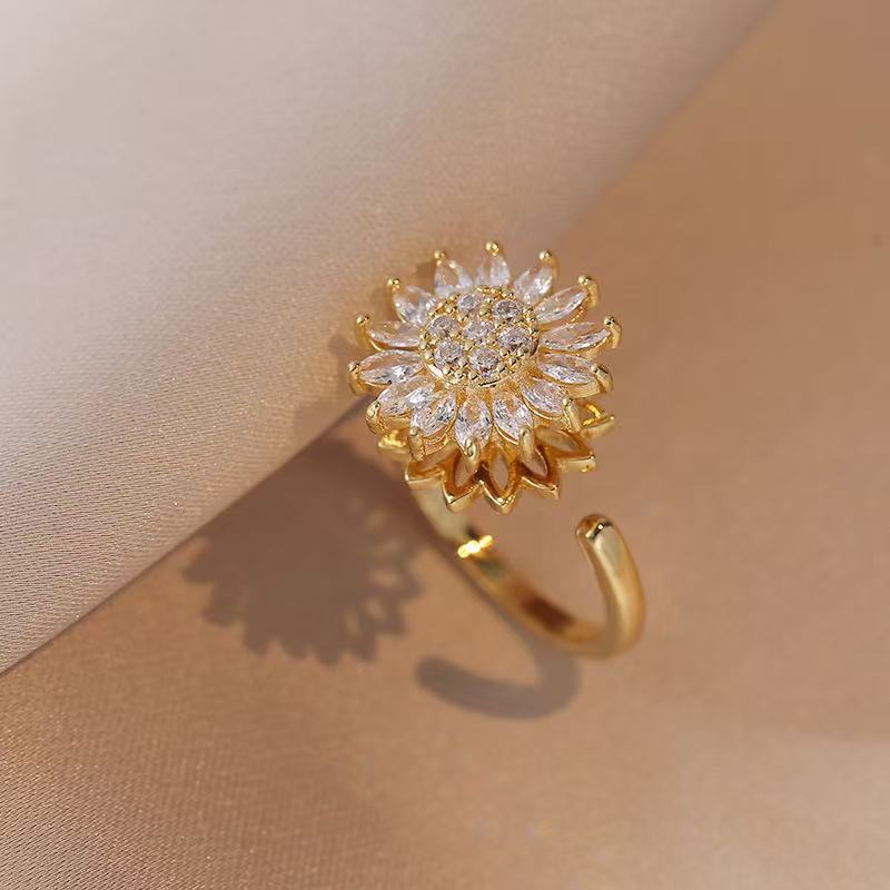 Luxury Minimalist Adjustable Open Ring for Women with Gold-Plated Copper Band and Zircon Stone Accent in Heart and Floral Shape