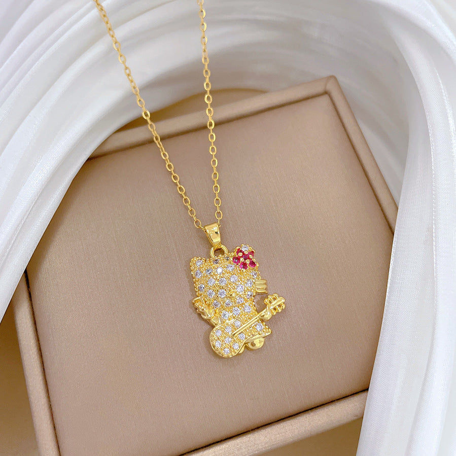 Collana con ciondolo gatto chitarra stile fumetto per donna con intarsio di strass su catena in acciaio al titanio
