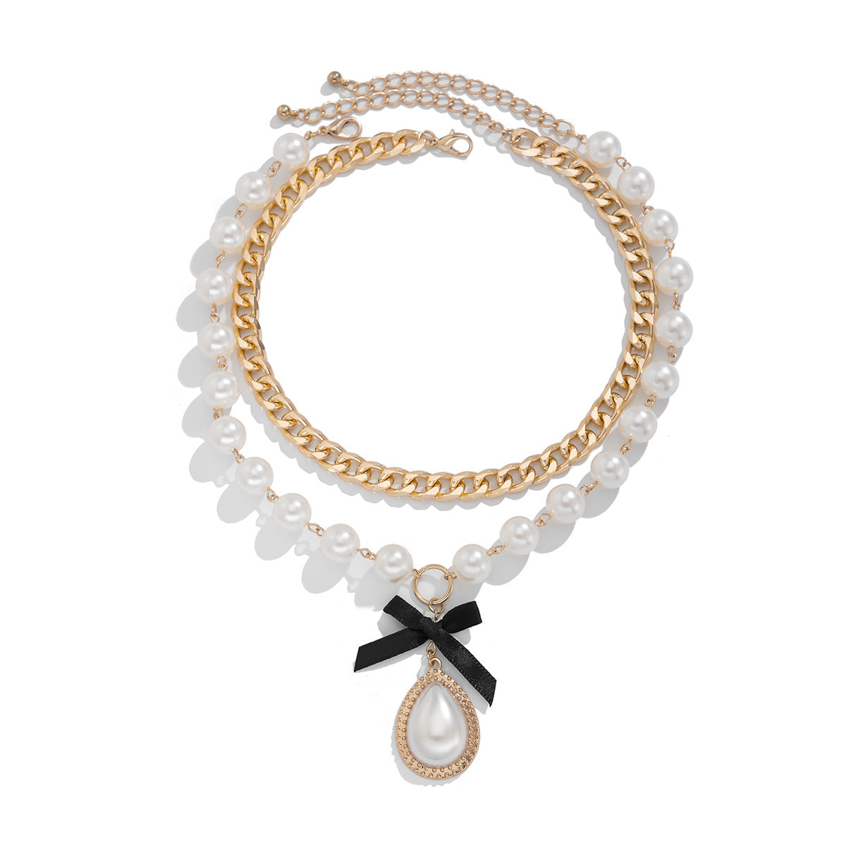 Collana con ciondolo a goccia dolce e grintosa con perle artificiali su catena a sfera per donna