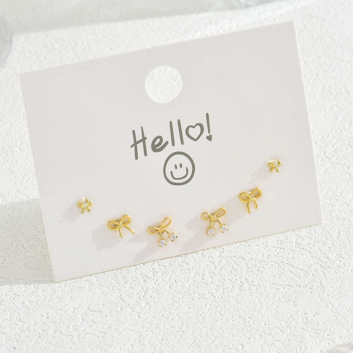 Pendientes de Tachuela Geométricos Minimalistas para Mujer con Incrustaciones de Zirconia en Base de Cobre y Postes de Acero Inoxidable