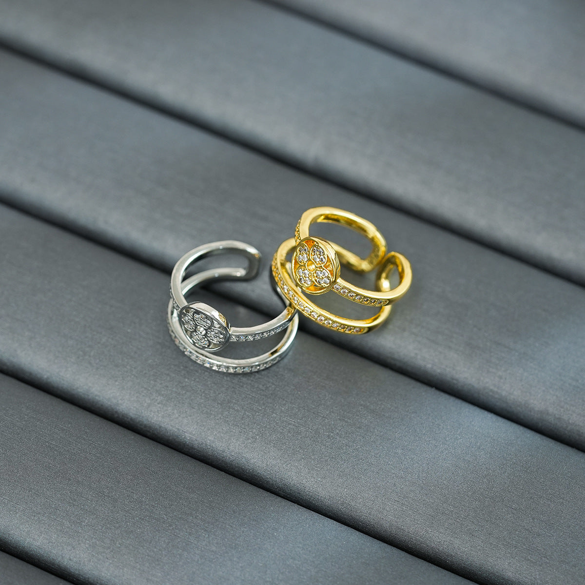 Luxury-Style Clover-Shaped Double-Layer Ring for Women with Zircon Inlay and Gold-Plated Copper Band
