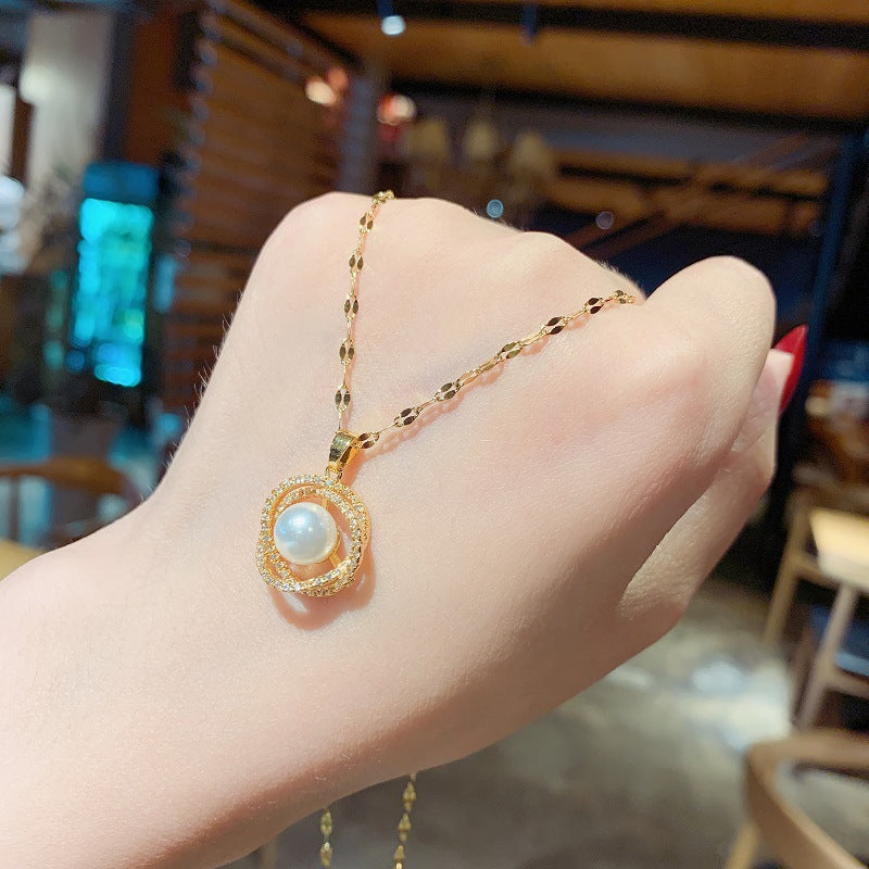 Minimalist Geometric Titanium Steel Necklace with Gold-Plated Copper Pendant and O-Chain for Women